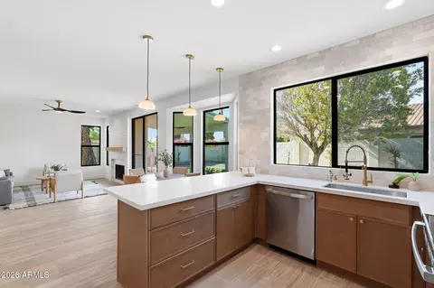 Kitchen - 4608 E Marconi Ave, Phoenix, AZ 85032 photo 2 of 6