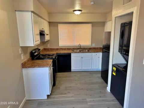 Kitchen - 50 N May --, Mesa, AZ 85201 photo 1 of 2