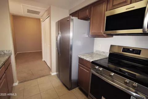 Kitchen - 3434 E Baseline Rd #141, Phoenix, AZ 85042 photo 1 of 3
