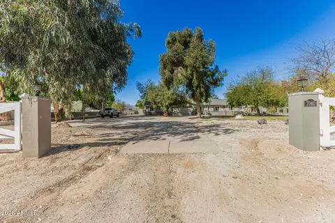 7040 N 177th Ave, Waddell, AZ 85355
