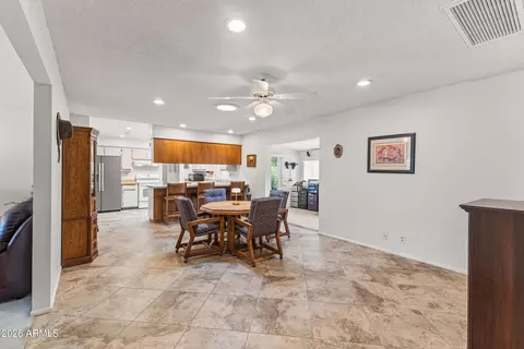 4256 E Dolphin Ave, Mesa, AZ 85206 photo 9
