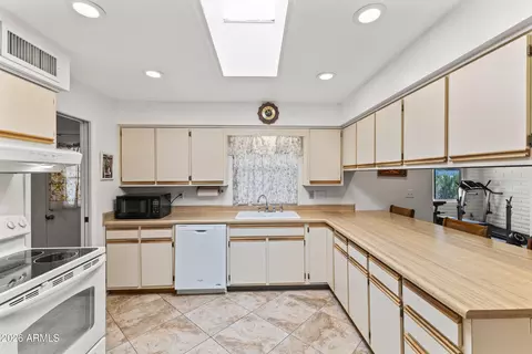 4256 E Dolphin Ave, Mesa, AZ 85206 photo 13