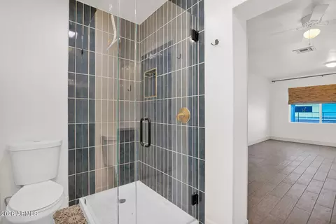 Bath - 5513 Earll Dr, Phoenix, AZ 85018 photo 4 of 6