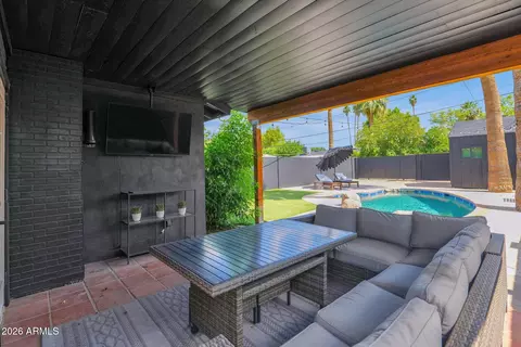 Exterior - 5513 Earll Dr, Phoenix, AZ 85018 photo 1 of 3