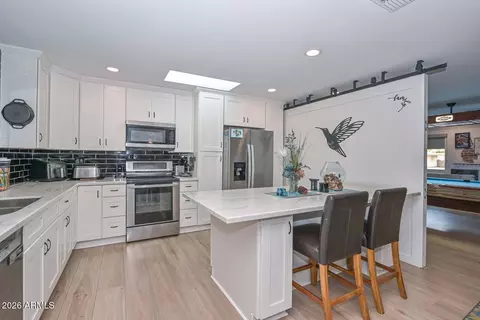 19022 N 99 Dr, Sun City, AZ 85373