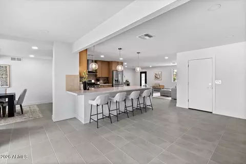 Kitchen - 3926 E Laurel Ln, Phoenix, AZ 85028 photo 4 of 4