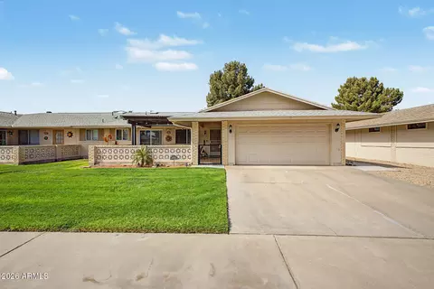 10732 W Caron Dr, Sun City, AZ 85351