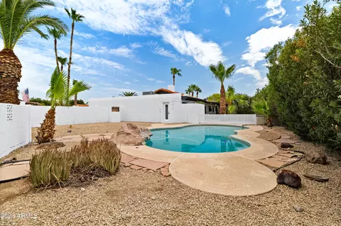 Exterior - 4317 E Ludlow Dr, Phoenix, AZ 85032 photo 5 of 6