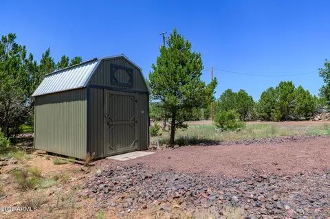 70 E Orchid Dr, Williams, AZ 86046 photo 7