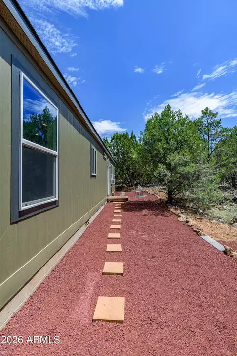 70 E Orchid Dr, Williams, AZ 86046 photo 9