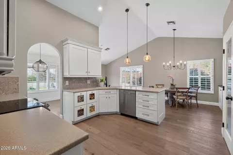 Kitchen - 4602 E Kachina Trl, Phoenix, AZ 85044 photo 1 of 5