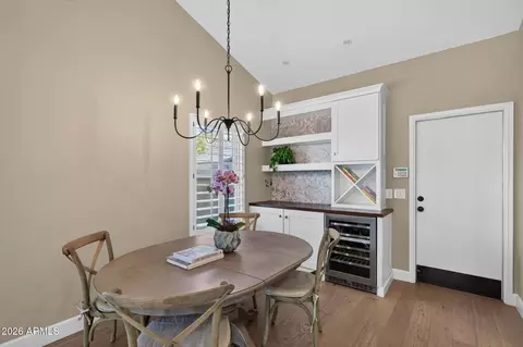 Dining - 4602 E Kachina Trl, Phoenix, AZ 85044 photo 3 of 4