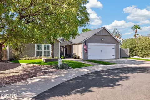 Exterior - 4602 E Kachina Trl, Phoenix, AZ 85044 photo 3 of 14