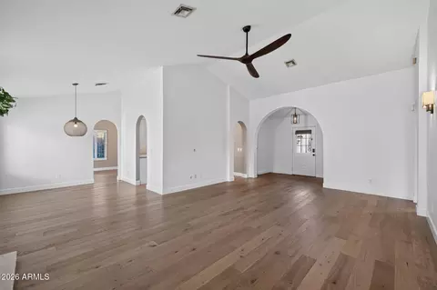 Living - 4602 E Kachina Trl, Phoenix, AZ 85044 photo 2 of 4