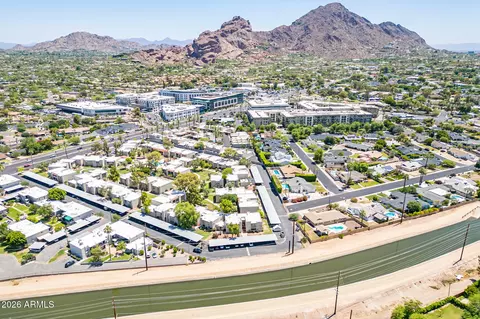 View/Area - 4201 E Camelback Rd #79, Phoenix, AZ 85018 photo 1 of 3
