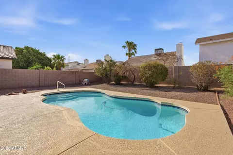 Exterior - 3256 E Rosemonte Dr, Phoenix, AZ 85050 photo 3 of 7