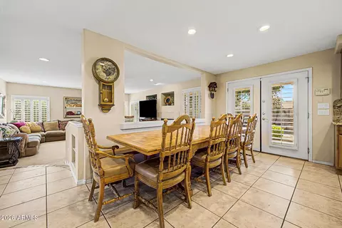 Dining - 3907 E Indigo Bay Dr, Gilbert, AZ 85234 photo 3 of 3