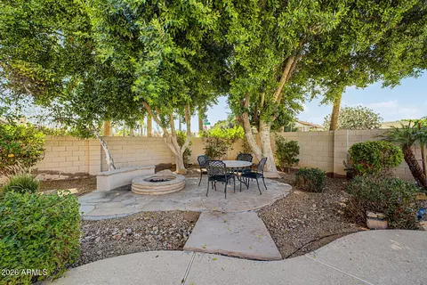 Exterior - 3907 E Indigo Bay Dr, Gilbert, AZ 85234 photo 8 of 10