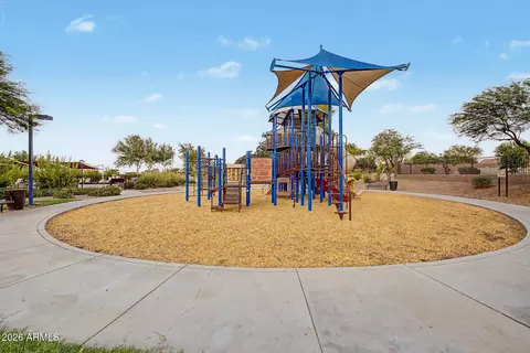 View/Area - 2690 E Hazeltine Way, Gilbert, AZ 85298 photo 8 of 15