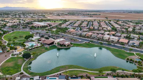 View/Area - 2690 E Hazeltine Way, Gilbert, AZ 85298 photo 13 of 15