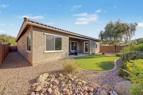 Exterior - 2690 E Hazeltine Way, Gilbert, AZ 85298 photo 4 of 12