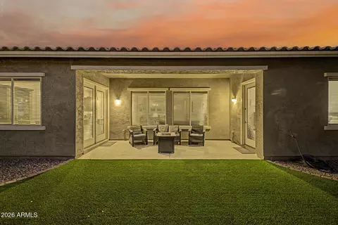 Exterior - 2690 E Hazeltine Way, Gilbert, AZ 85298 photo 9 of 12