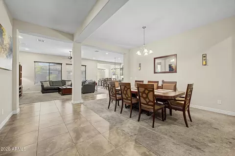 Dining - 2690 E Hazeltine Way, Gilbert, AZ 85298 photo 2 of 3