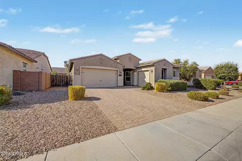 Exterior - 2690 E Hazeltine Way, Gilbert, AZ 85298 photo 2 of 12