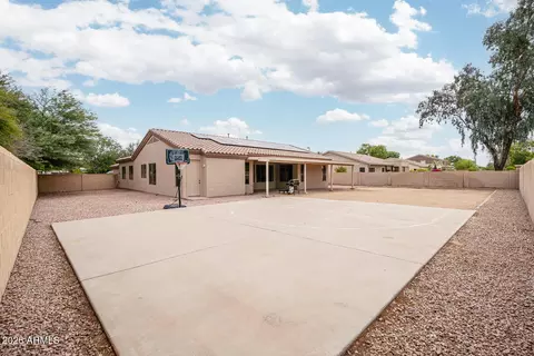Exterior - 1740 S Heritage Dr, Gilbert, AZ 85295 photo 4 of 4