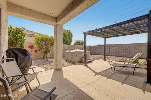 Exterior - 8433 E Peralta Ave, Mesa, AZ 85212 photo 5 of 7