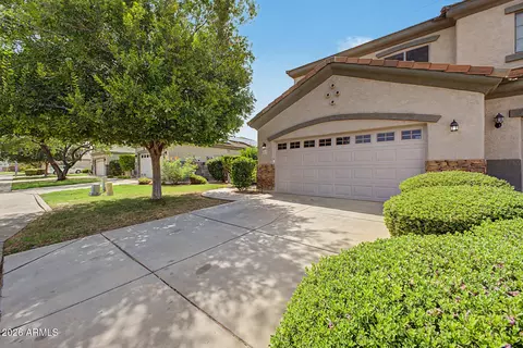 Exterior - 8433 E Peralta Ave, Mesa, AZ 85212 photo 2 of 7