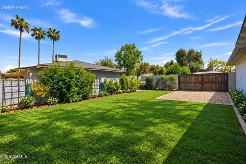 Exterior - 604 E Dunbar Dr, Tempe, AZ 85282 photo 6 of 11