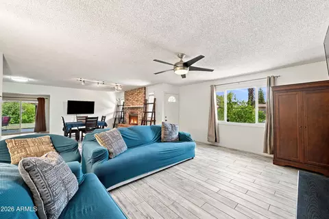 Living - 604 E Dunbar Dr, Tempe, AZ 85282 photo 1 of 2