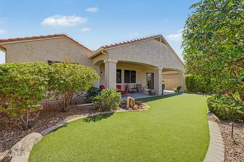 Exterior - 2730 E Indian Wells Dr, Gilbert, AZ 85298 photo 3 of 6