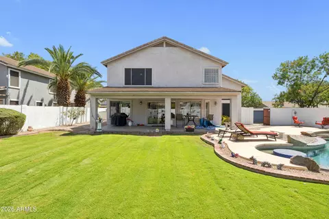 Exterior - 3324 E Washington Ave, Gilbert, AZ 85234 photo 5 of 7