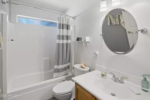Bath - 3324 E Washington Ave, Gilbert, AZ 85234 photo 2 of 3