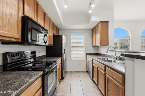 Kitchen - 2402 E 5th St #1591, Tempe, AZ 85281 photo 2 of 2