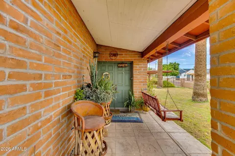 Exterior - 2240 E Whitton Ave, Phoenix, AZ 85016 photo 2 of 7