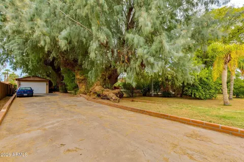 Exterior - 2240 E Whitton Ave, Phoenix, AZ 85016 photo 7 of 7