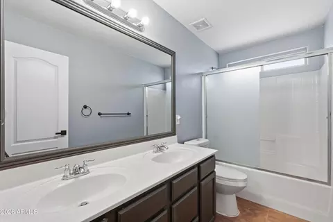 Bath - 3798 S Seton Ave, Gilbert, AZ 85297 photo 3 of 3