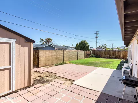 Exterior - 3136 W Wethersfield Rd, Phoenix, AZ 85029 photo 3 of 5