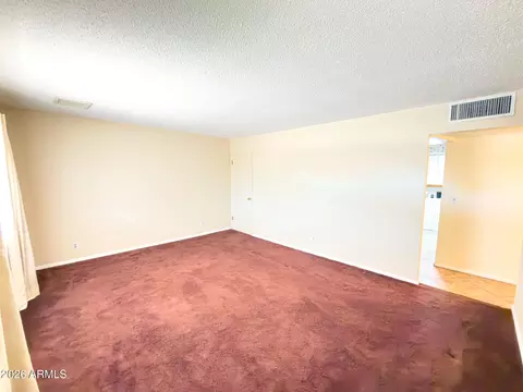 Living - 3136 W Wethersfield Rd, Phoenix, AZ 85029 photo 2 of 4