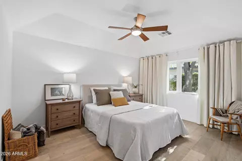 Bedroom - 3230 E Colter St, Phoenix, AZ 85018 photo 3 of 3