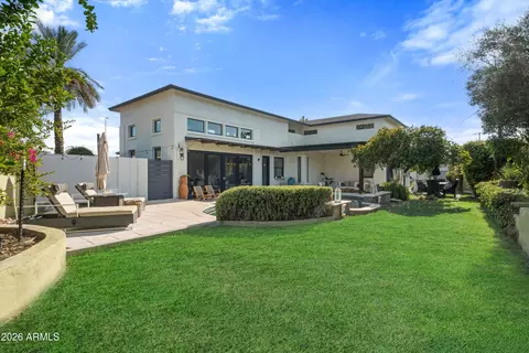 Exterior - 3230 E Colter St, Phoenix, AZ 85018 photo 4 of 6