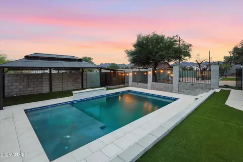 Exterior - 1534 N Acacia Rd, Apache Junction, AZ 85119 photo 5 of 12