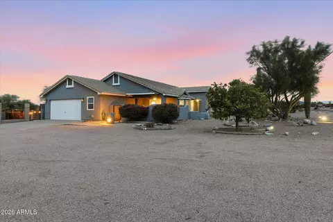 Exterior - 1534 N Acacia Rd, Apache Junction, AZ 85119 photo 3 of 12