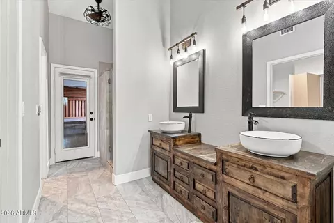 Bath - 1534 N Acacia Rd, Apache Junction, AZ 85119 photo 1 of 7