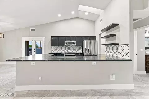Kitchen - 1534 N Acacia Rd, Apache Junction, AZ 85119 photo 2 of 10