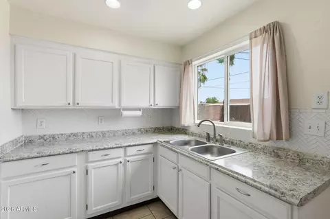 Kitchen - 3337 W Thomas Rd, Phoenix, AZ 85017 photo 2 of 2