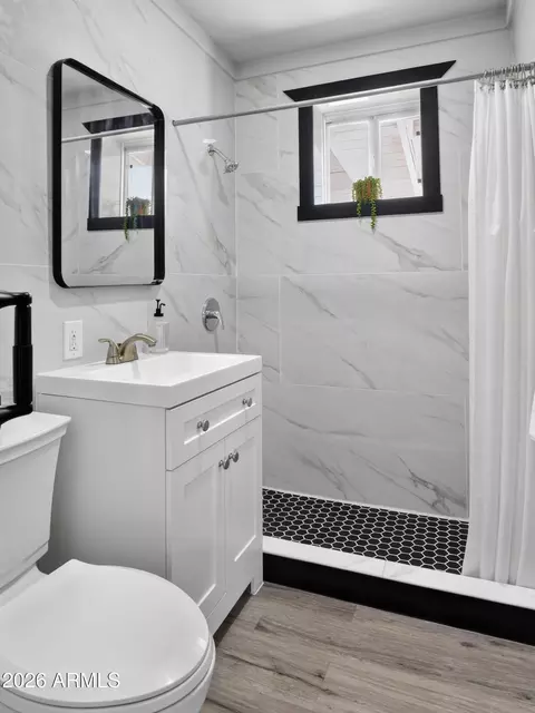 Bath - 2026 E Orange St, Tempe, AZ 85281 photo 1 of 1